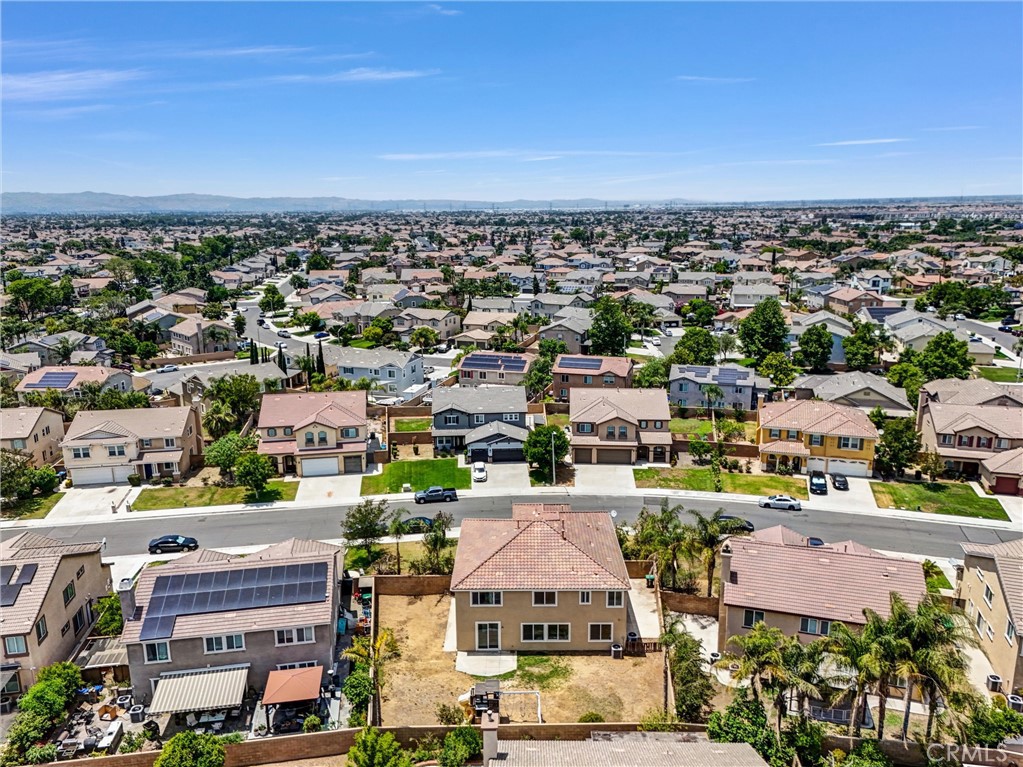 MLS #OC25151205 img 36