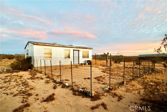 Detail Gallery Image 1 of 25 For 177 Cherokee Trl, Yucca Valley,  CA 92284 - 0 Beds | 0 Baths