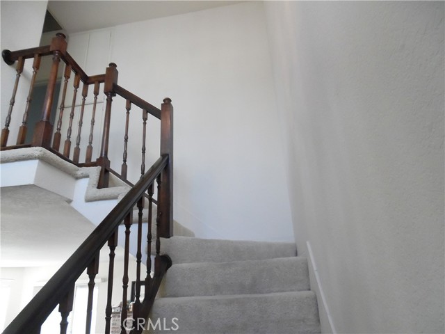 Detail Gallery Image 9 of 28 For 1806 Rory Ln #9,  Simi Valley,  CA 93063 - 2 Beds | 2/1 Baths