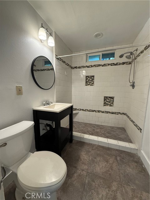 Detail Gallery Image 9 of 9 For 6224 Newlin Ave, Whittier,  CA 90601 - 2 Beds | 1 Baths