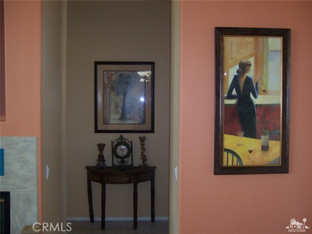 Image 16 of 23 For 35299 Meridia Avenue