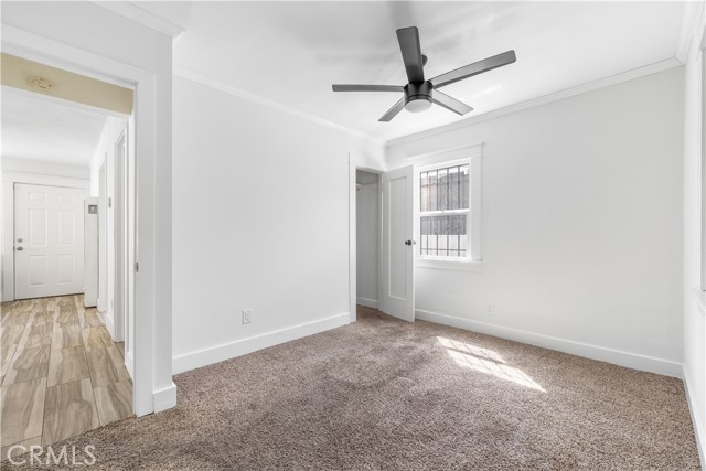1523 W 59th Street, Los Angeles CA: https://media.crmls.org/medias/61f2a08e-76fd-4683-82fb-0774f9fe0e9f.jpg