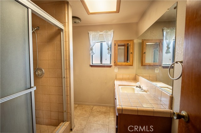 12580 Indian River Drive, Apple Valley CA: https://media.crmls.org/medias/61f2b59e-5ece-4d9b-ac76-a42a6b0d1bb7.jpg