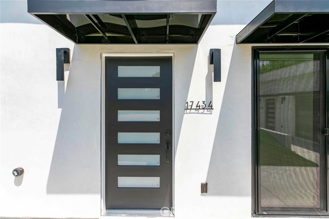 Detail Gallery Image 4 of 29 For 17434 Index St, Granada Hills,  CA 91344 - 3 Beds | 2 Baths