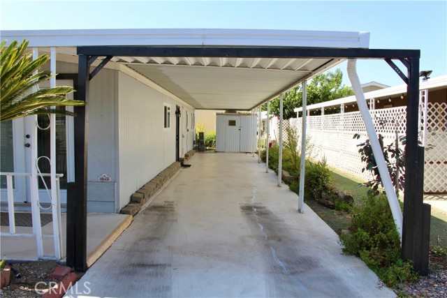 601 N Kirby Street, Hemet CA: https://media.crmls.org/medias/61f33aa9-daf8-4bc0-a79a-a97467529067.jpg