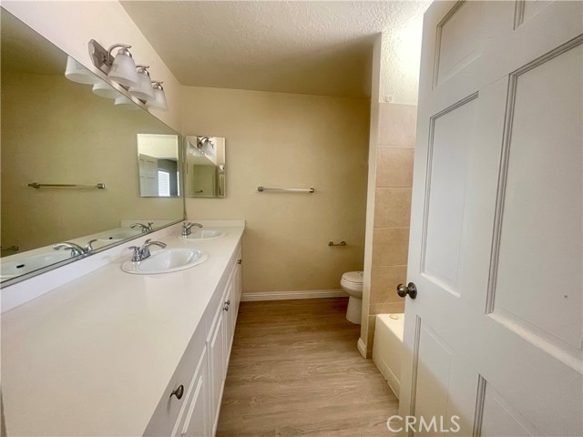 Detail Gallery Image 14 of 25 For 1305 Herzel Ave, Lancaster,  CA 93535 - 4 Beds | 2 Baths