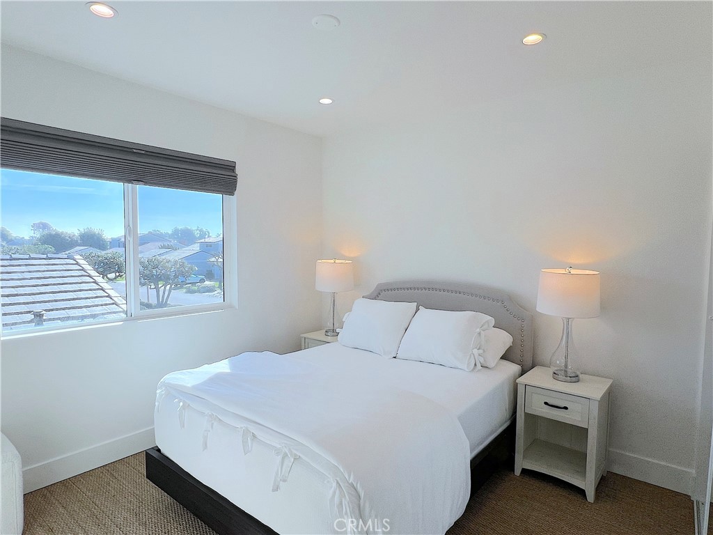 MLS #OC25259682 image #43