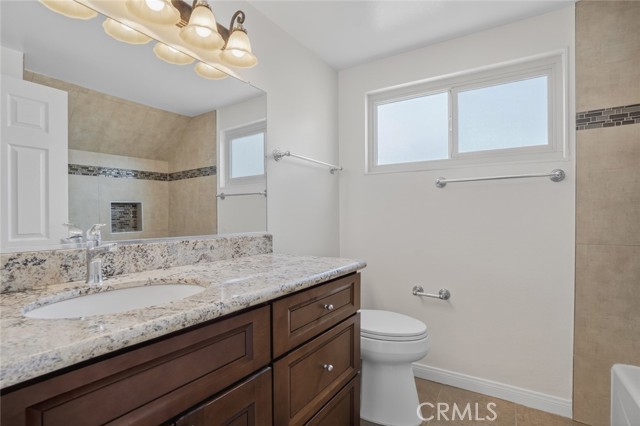 14652 Devonshire Avenue, Tustin CA: https://media.crmls.org/medias/61f38d83-832f-4320-9f8b-53fb7e35722d.jpg