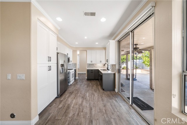 Image 14 of 33 For 9186 Lantana Drive