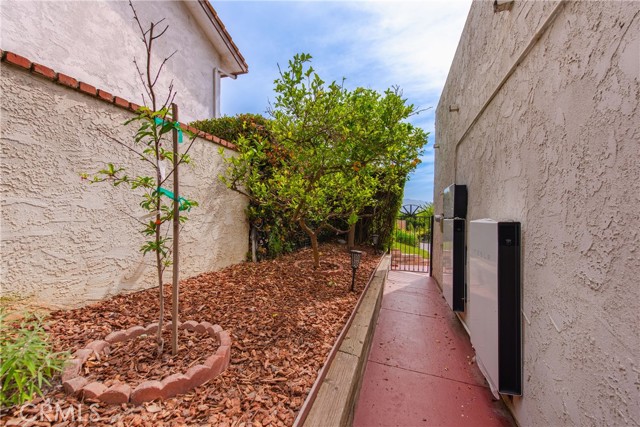 Detail Gallery Image 38 of 50 For 2044 Calle Yucca, Thousand Oaks,  CA 91360 - 4 Beds | 4 Baths