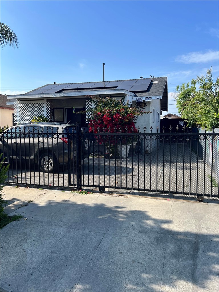 MLS #OC25109004 img 8