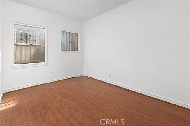 Detail Gallery Image 10 of 14 For 248 Columbia, Los Angeles,  CA 90026 - – Beds | – Baths