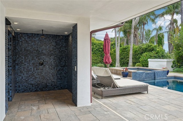 2718 Via Victoria, Palos Verdes Estates CA: https://media.crmls.org/medias/61f7e19e-7078-4eb5-91f9-771a3cf4638c.jpg