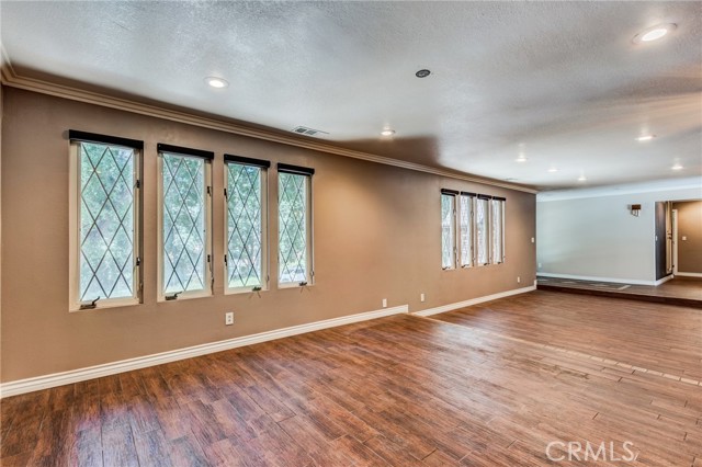 Detail Gallery Image 10 of 46 For 37095 Oak View Rd, Yucaipa,  CA 92399 - 4 Beds | 2/2 Baths