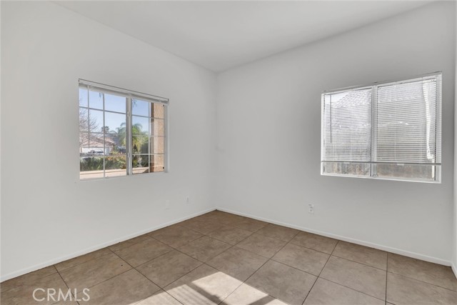 Detail Gallery Image 19 of 55 For 3901 Vicksburg Ct, Hemet,  CA 92545 - 5 Beds | 3 Baths