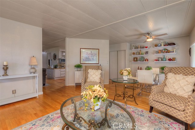 1675 Manzanita Avenue, Chico CA: https://media.crmls.org/medias/61fa0dea-1a5f-405d-a079-6d28bc8c5b0d.jpg