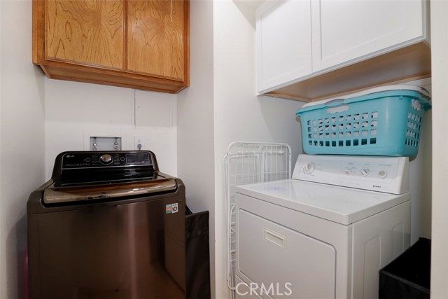 Detail Gallery Image 13 of 19 For 285 S Sierra Madre Bld #L,  Pasadena,  CA 91107 - 2 Beds | 2 Baths
