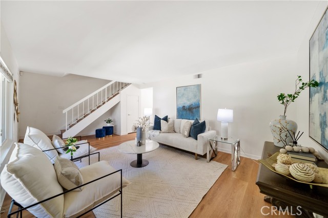 Detail Gallery Image 4 of 31 For 762 Smokewood Ln, San Dimas,  CA 91773 - 3 Beds | 2/1 Baths