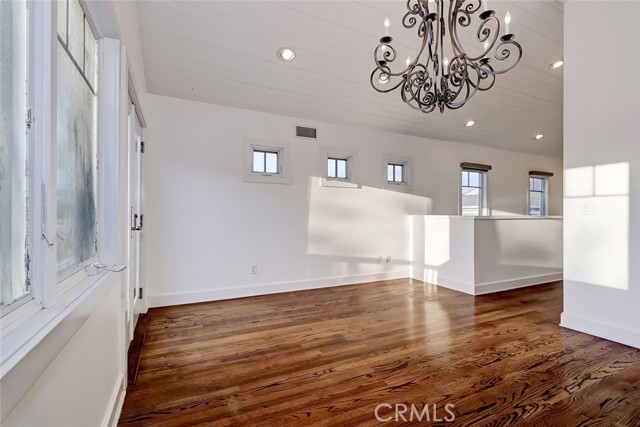 1146 18th Street, Manhattan Beach, California 90266, 4 Bedrooms Bedrooms, ,2 BathroomsBathrooms,Residential,Sold,18th,SB22027666