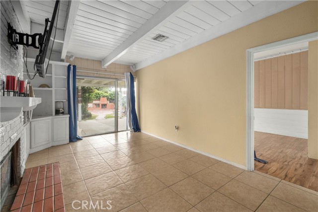 Detail Gallery Image 16 of 29 For 2024 Virginia Ave, Pomona,  CA 91766 - 3 Beds | 1/1 Baths