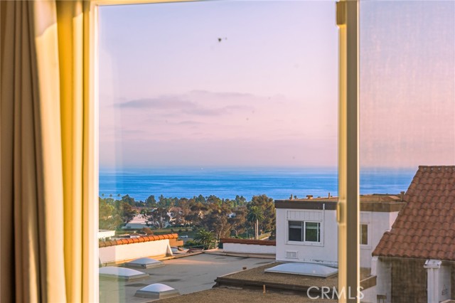 3736 Calle Casino, San Clemente CA: https://media.crmls.org/medias/61fd5b78-7729-4f13-bbfd-d188ad73474c.jpg