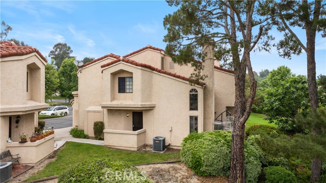 Detail Gallery Image 3 of 24 For 3660 Agate Way, West Covina,  CA 91792 - 3 Beds | 3 Baths