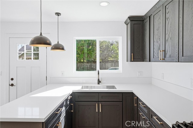 Detail Gallery Image 27 of 74 For 3519 E Colorado, Long Beach,  CA 90814 - 6 Beds | 6 Baths