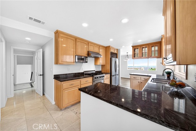 27402 Larchbluff, Rancho Palos Verdes, California 90275, 5 Bedrooms Bedrooms, ,3 BathroomsBathrooms,Residential,For Sale,Larchbluff,SB26077169