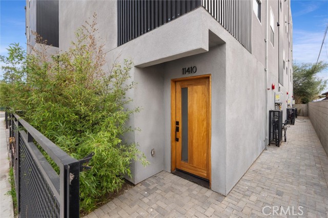 Detail Gallery Image 11 of 33 For 11410 W Calvert St, North Hollywood,  CA 91606 - 3 Beds | 3/1 Baths