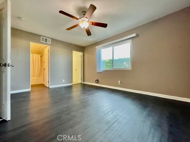 https://media.crmls.org/medias/61ff5968-71dd-4f16-835e-1899108ce8eb.jpg?preset=X-Large
