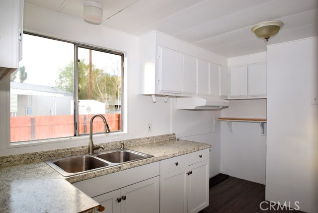 Detail Gallery Image 7 of 17 For 56254 29 Palms Hwy #66,  Yucca Valley,  CA 92284 - 2 Beds | 2 Baths