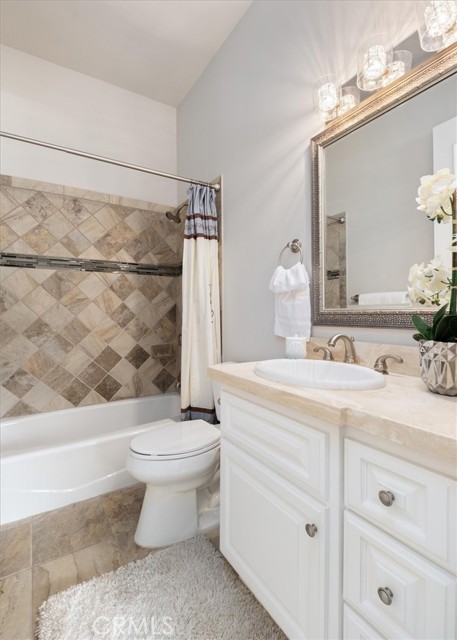 4976 Odessa Avenue, Encino CA: https://media.crmls.org/medias/620110a6-fc12-4306-81ec-bef326fbb510.jpg
