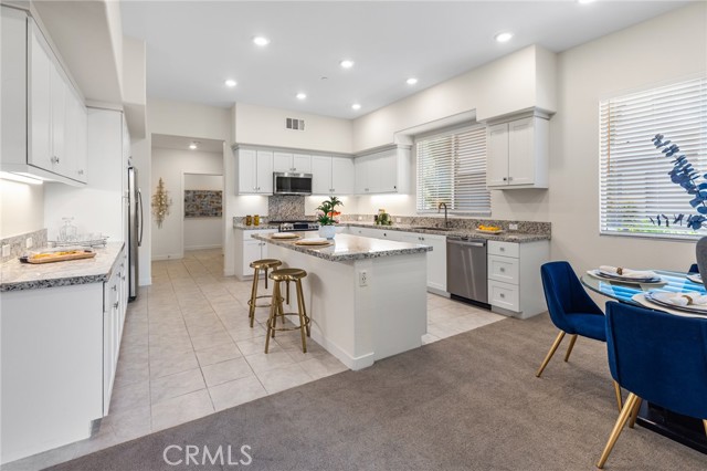 1863 S Union Street, Anaheim CA: https://media.crmls.org/medias/620160f8-bdbe-4d6a-9d00-1539042a205d.jpg