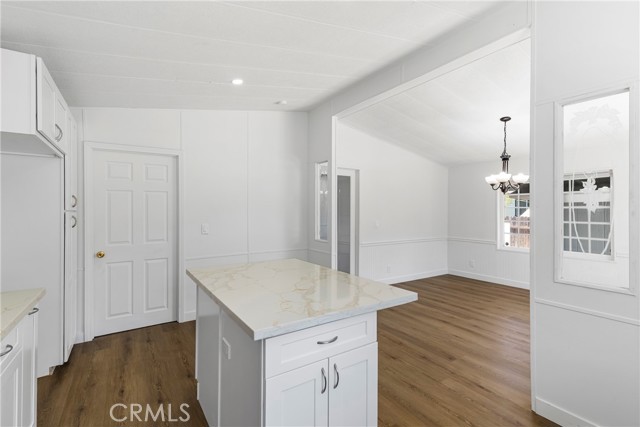 Detail Gallery Image 13 of 36 For 10220 Wrangler Way, Corona,  CA 92883 - 3 Beds | 2 Baths