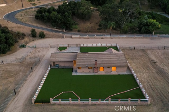 Detail Gallery Image 53 of 60 For 21565 Cleardale St, Newhall,  CA 91321 - 3 Beds | 2/1 Baths