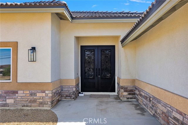 Detail Gallery Image 4 of 63 For 18525 Seaforth, Hesperia,  CA 92345 - 4 Beds | 2/1 Baths