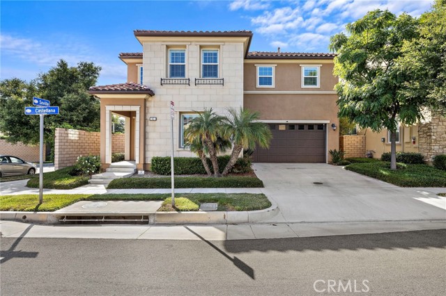 42 Castellana, Lake Forest CA: https://media.crmls.org/medias/62036e9e-7187-4006-ab5a-3a44d2e3e243.jpg