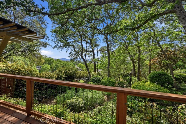 Detail Gallery Image 22 of 43 For 19879 Donkey Hill, Hidden Valley Lake,  CA 95467 - 3 Beds | 2 Baths