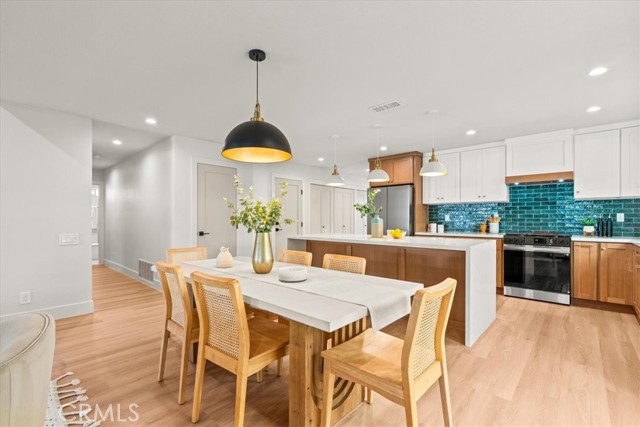 27695 Via Turina, Mission Viejo CA: https://media.crmls.org/medias/6204df02-cbbf-47cc-9208-530750290cd0.jpg