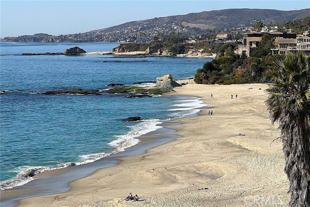 Detail Gallery Image 19 of 23 For 924 Park Ave, Laguna Beach,  CA 92651 - 3 Beds | 2 Baths