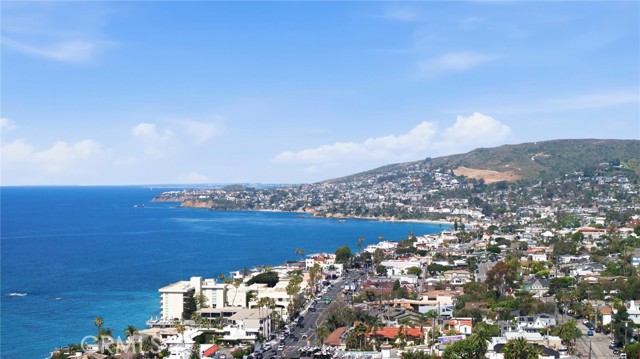 Detail Gallery Image 50 of 53 For 240 Moss St #8,  Laguna Beach,  CA 92651 - 2 Beds | 2 Baths