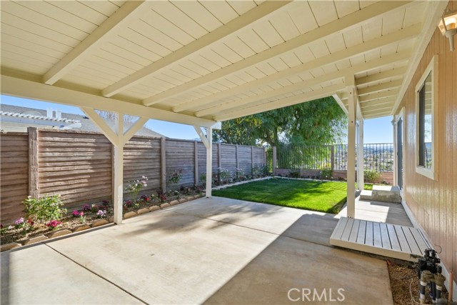 Detail Gallery Image 35 of 35 For 20240 Shadow Island Dr, Canyon Country,  CA 91351 - 3 Beds | 2 Baths