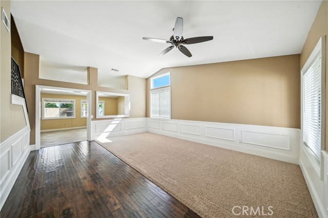 41980 Trinity River Way, Murrieta CA: https://media.crmls.org/medias/6207c2e9-1481-4660-8dcf-e1f56dfcecca.jpg