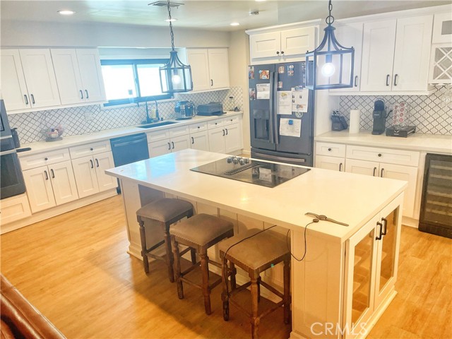 Detail Gallery Image 3 of 8 For 7272 Mount Vernon St, Riverside,  CA 92504 - 3 Beds | 2 Baths