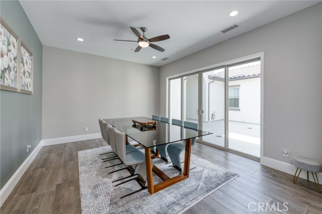Detail Gallery Image 22 of 56 For 2687 Trenton, Clovis,  CA 93619 - 4 Beds | 3/1 Baths
