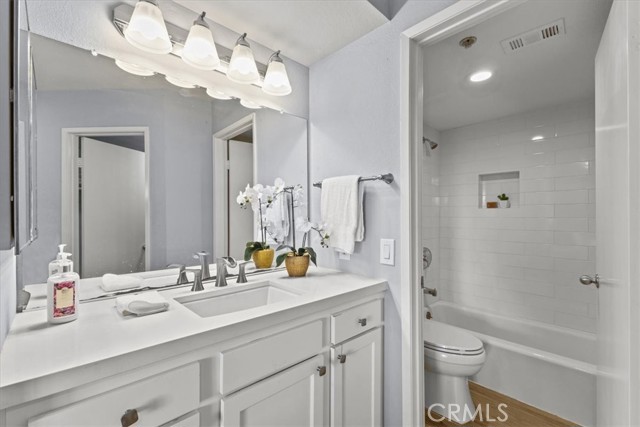 Detail Gallery Image 23 of 46 For 32 Corniche Dr #B,  Dana Point,  CA 92629 - 1 Beds | 1 Baths