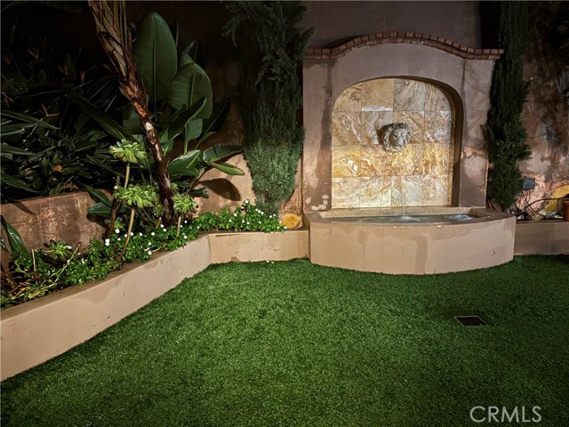 Detail Gallery Image 68 of 70 For 1316 Beverly Grove Pl, Beverly Hills,  CA 90210 - 5 Beds | 6/2 Baths
