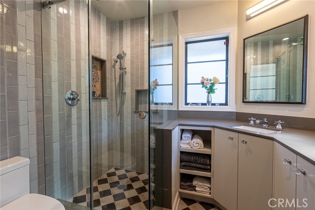 Detail Gallery Image 28 of 36 For 17928 Sunburst St, –,  CA 91325 - 3 Beds | 3 Baths