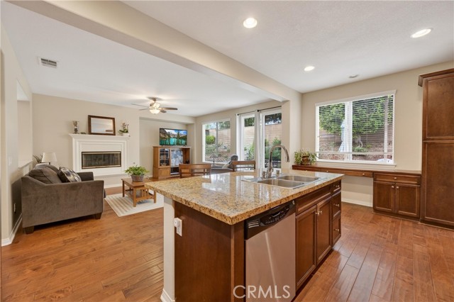 Detail Gallery Image 21 of 48 For 10798 Rosemary, Corona,  CA 92883 - 4 Beds | 3/1 Baths