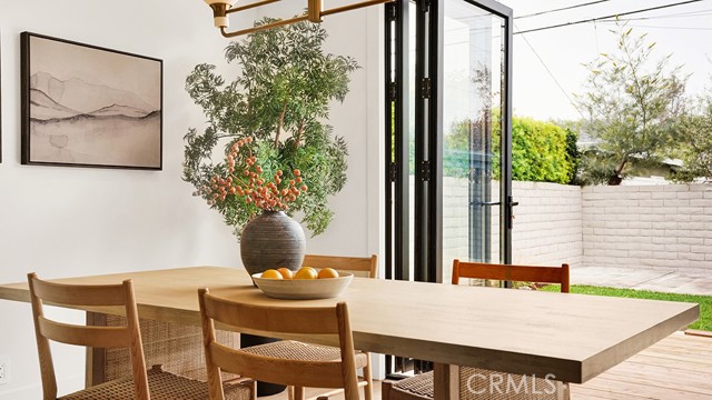 Detail Gallery Image 15 of 42 For 2735 Monogram, Long Beach,  CA 90815 - 5 Beds | 3 Baths